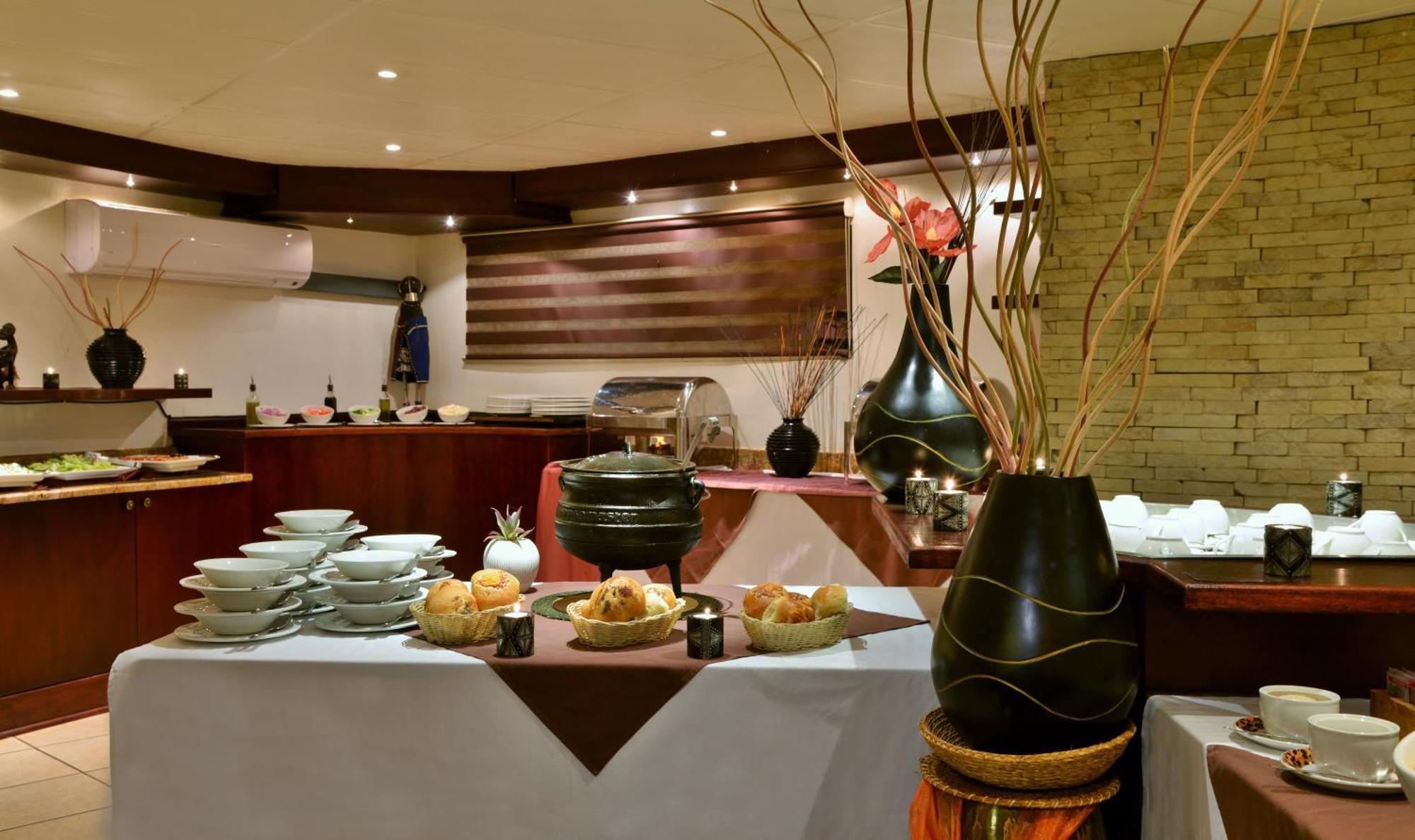 Shishangeni By Bon Hotels, Kruger National Park コマティプルト エクステリア 写真